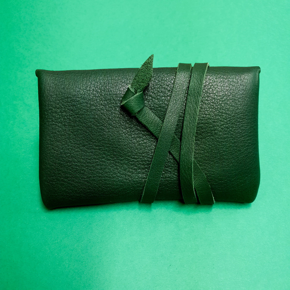 faméthic famethic cuir français maroquinerie éthique artisanale blague à tabac bruyère pochette